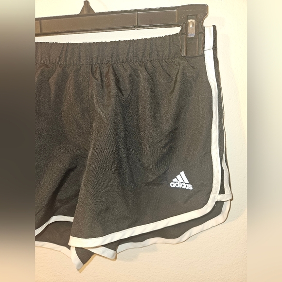 Adidas Womans Black Running Shorts Size Xs - Picture 2 of 9